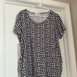 Geometric Black and White Women's Top